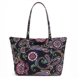 Vera Bradley Glenna Bandana Swirl Quilted Shoulder Bag Purse Tote